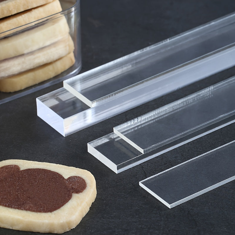 This acrylic ruler is ideal for achieving perfectly balanced biscuits and cakes, with measurements for 2/3/4/5/10mm thickness. It is 29.5/40cm in length and is suitable for various occasions such as Valentine's Day, Mother's Day, Halloween, Easter