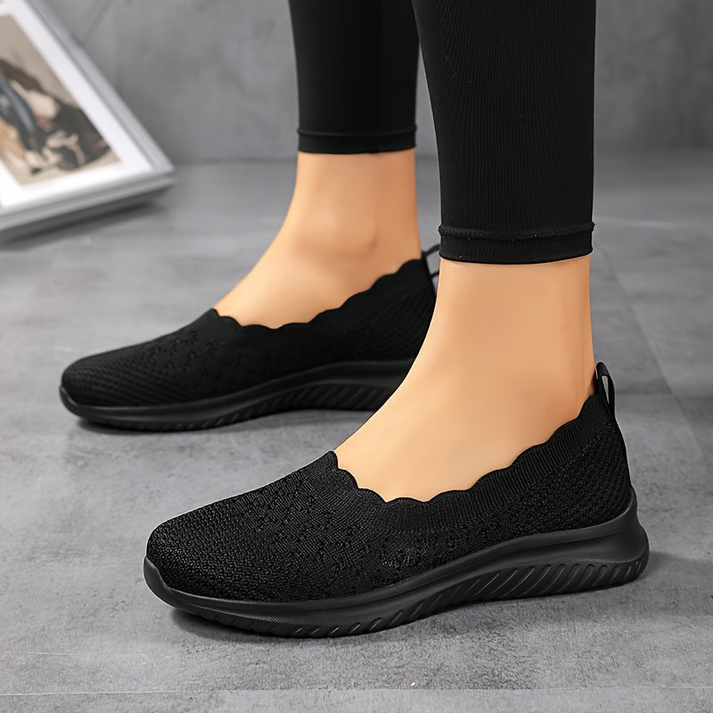 Women's slip-on sneakers with breathable fabric, PHYLON sole, perfect for all seasons.