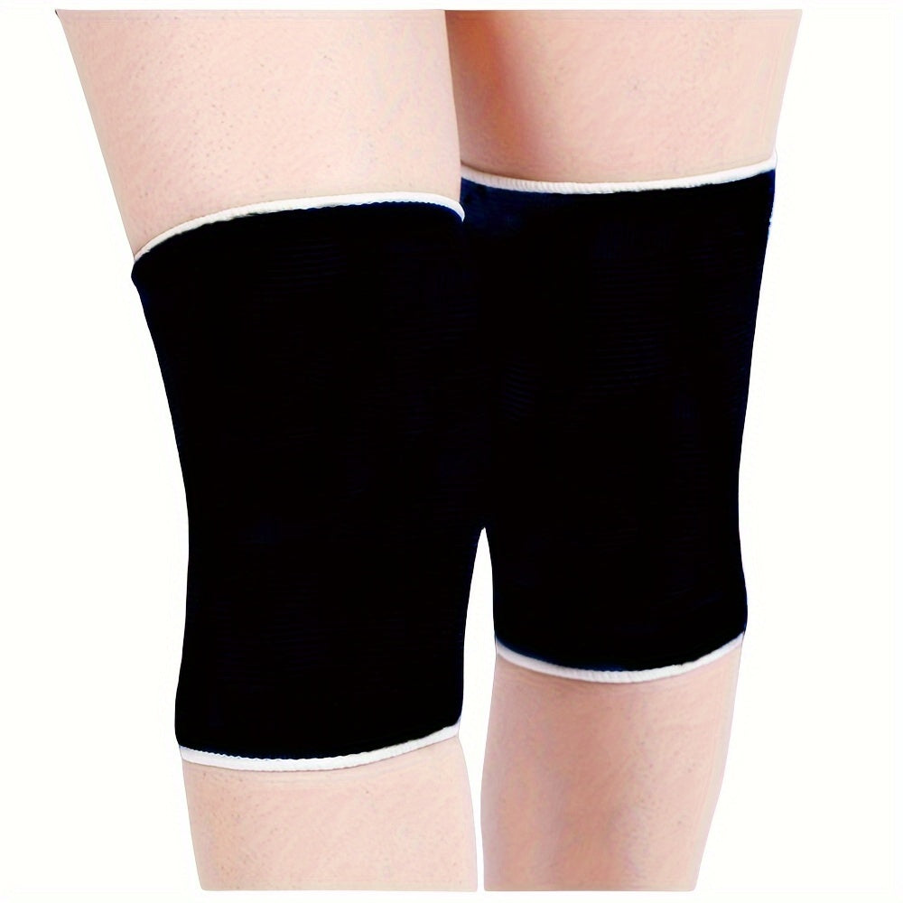 Knitted knee pads for autumn and winter outdoor sports.