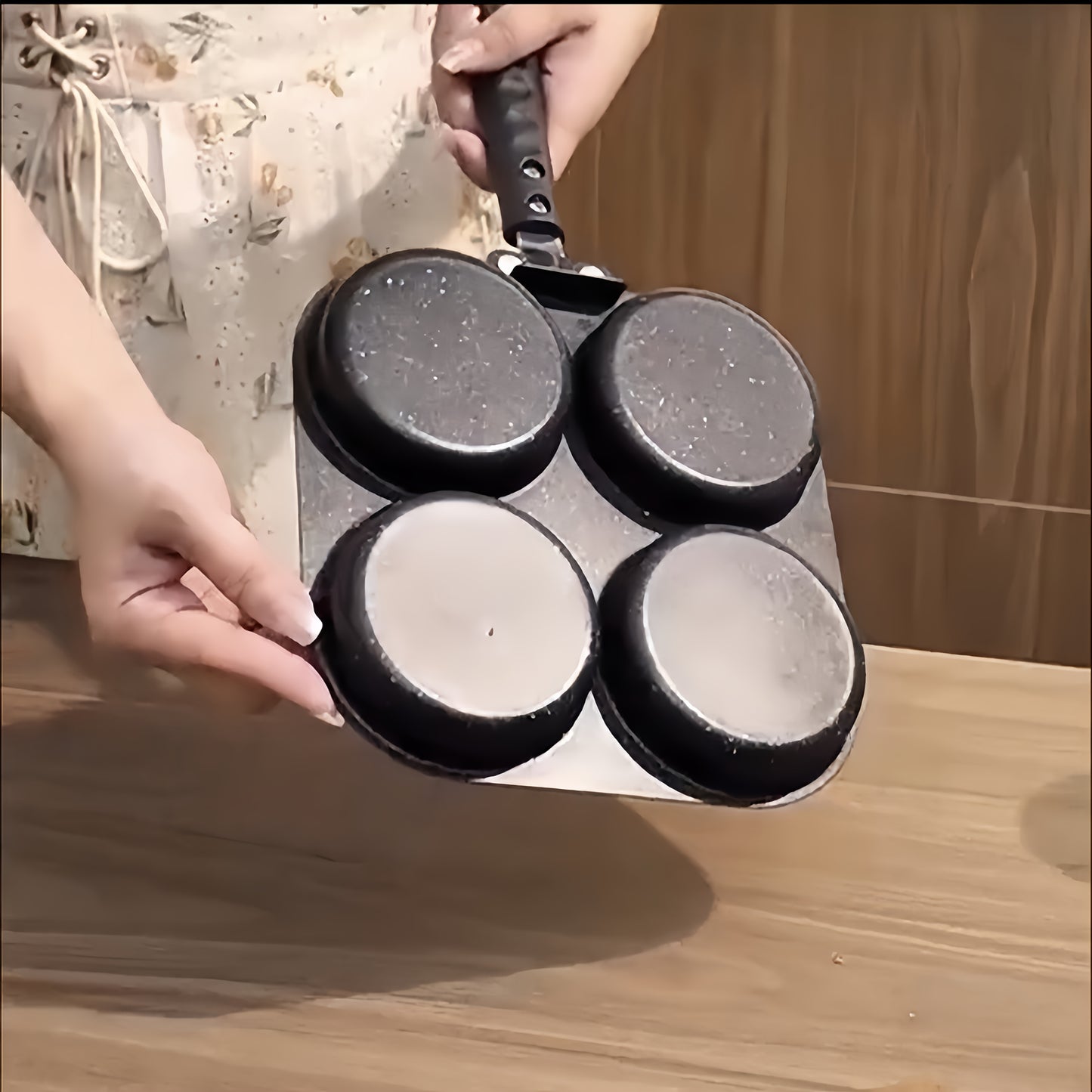 GUANHUANG Cast Iron Non-Stick Egg Frying Pan, Ideal for Gas & Electric Stoves, Multi-Stove Design, Sleek Modern Style