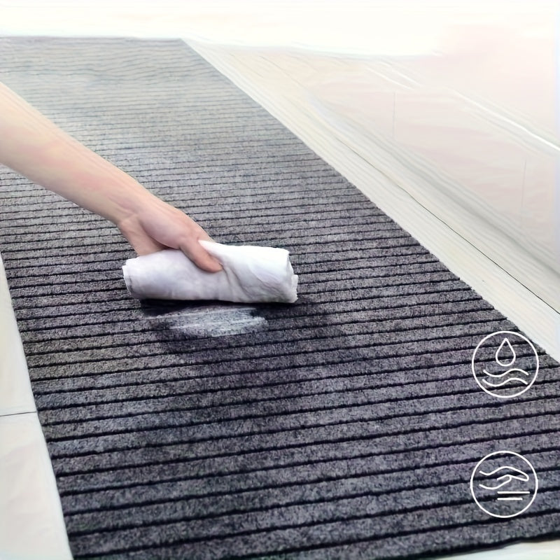 1 piece of a striped door mat that is water-absorbing and can be used as a bath pad. It is also anti-skid, oil-proof, and waterproof. This living room rug is washable and suitable for use in the living room, bedroom, bathroom, or as home decor. It can be