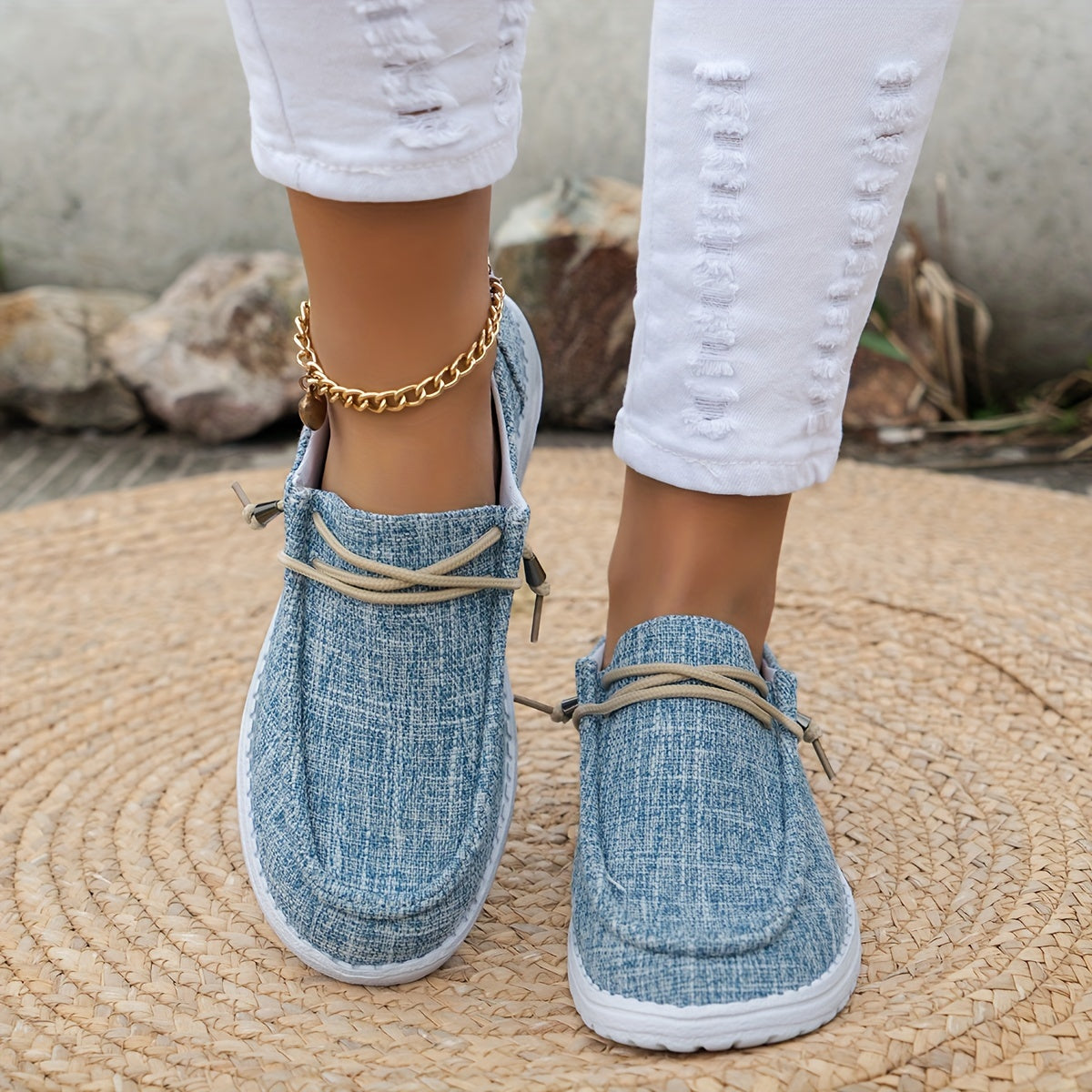 Comfortable and lightweight women's loafers with a solid color and soft sole, perfect for daily walking.