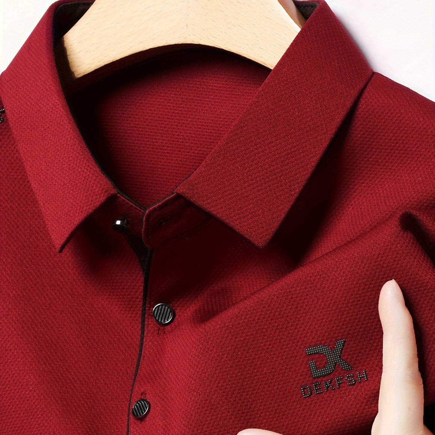 Men's breathable shirt with letter print, perfect for golf and outdoor activities. Made of polyester, features a button-up collar, regular fit, ideal for spring and fall.