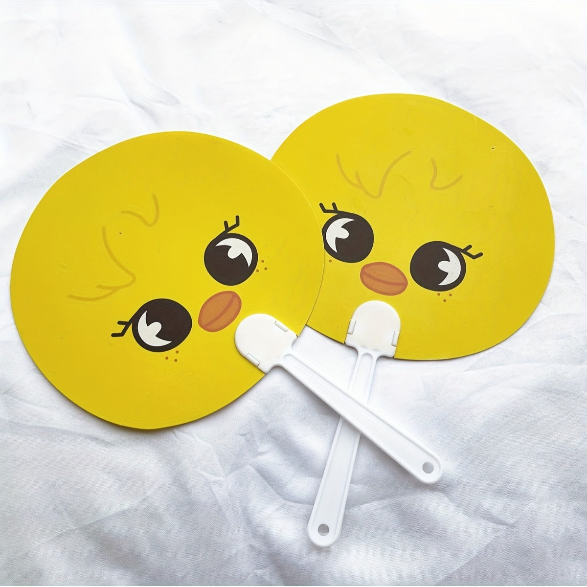 Adorable Cartoon Handheld Fan - 15.49x17.27cm Mini Plastic Fan, Great for Birthdays, Anniversaries, Bachelorette Parties, Graduations - Themed Gift for Ages 14+ - No Electricity Needed - Feather-Free - Ideal for Holidays and Special Events, Including