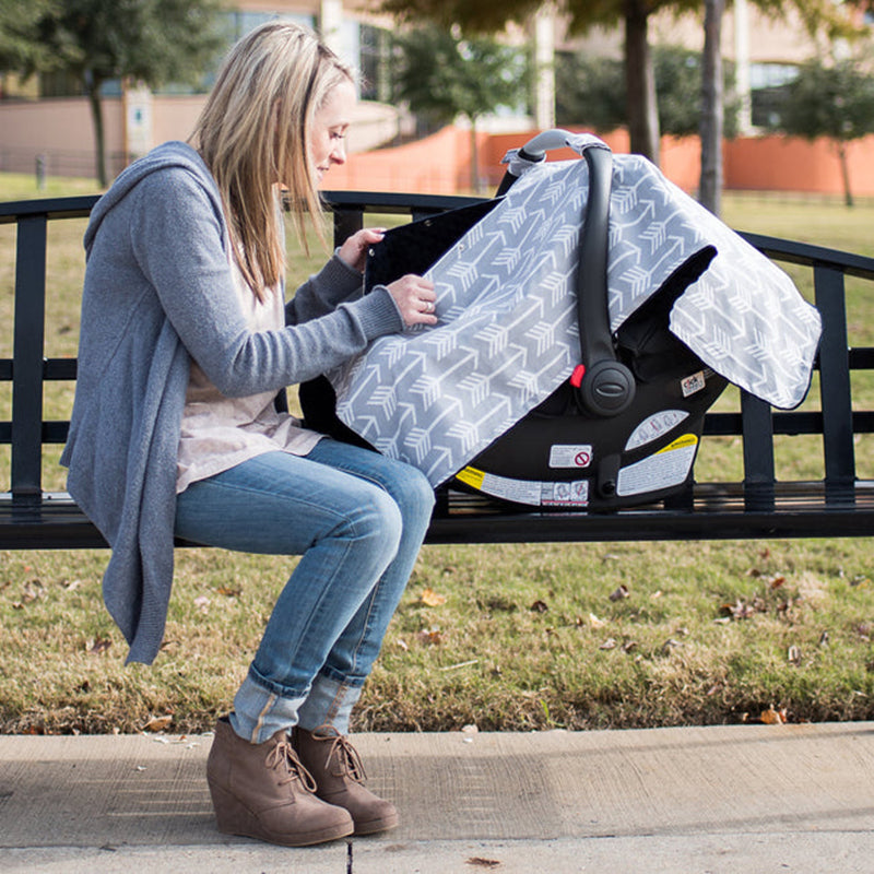 Gift your baby the ultimate comfort and protection with our Car Seat Covers. Designed for both boys and girls, this multiuse canopy is perfect for keeping your little one warm and cozy. With 2 breathable layers, these covers are universally compatible