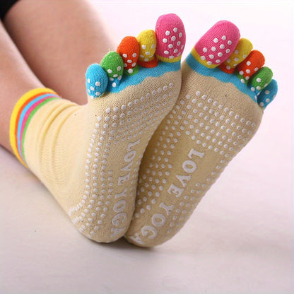 Anti-slip toe socks for women, ideal for yoga, running and athletics. Comfortable and stylish.