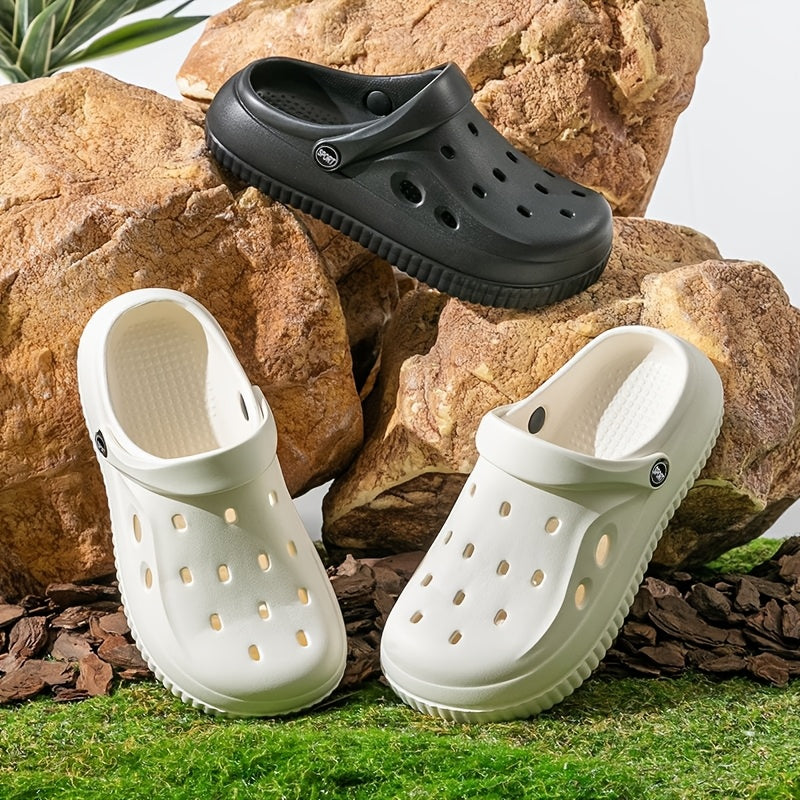 Breathable EVA Clogs, Slip-On Sandals for Men and Women with Flat Heel, Ideal for Beach or Pool, Trendy Hole Design.