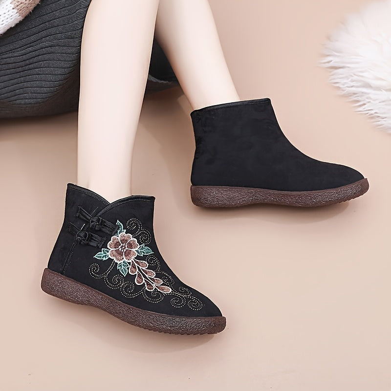 Women's Winter Warm Fleece-Lined Ankle Boots with Chinese Style, Round Toe, Buckle Closure, Floral Pattern, Fabric Upper, Faux Sole/Insole.