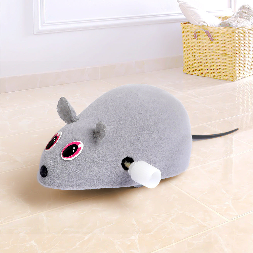 Battery-free plush mouse cat toy with wind-up mechanism, featuring animal print design for interactive fun.