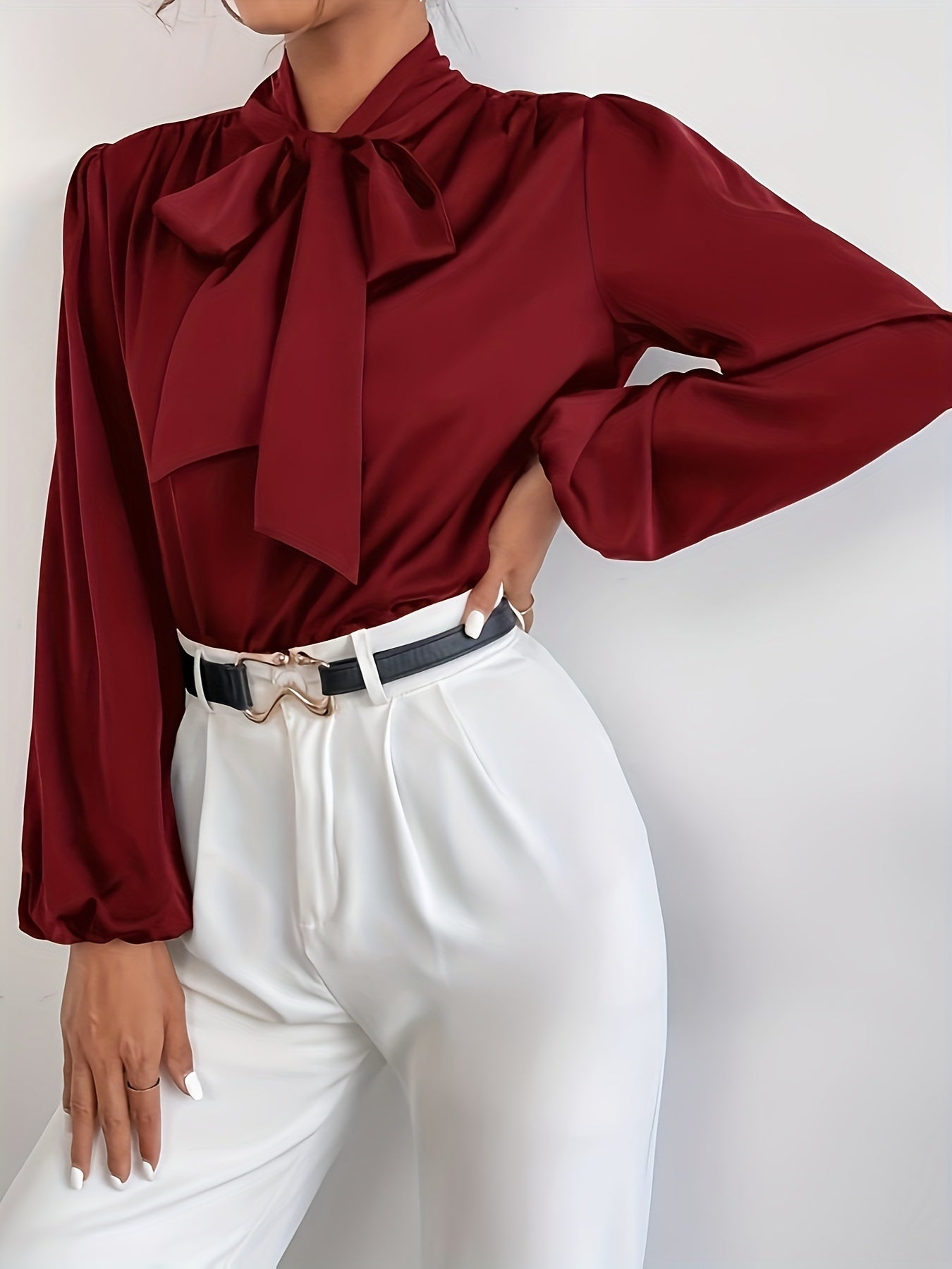 Solid color tie-neck blouse, women's clothing for spring and fall.