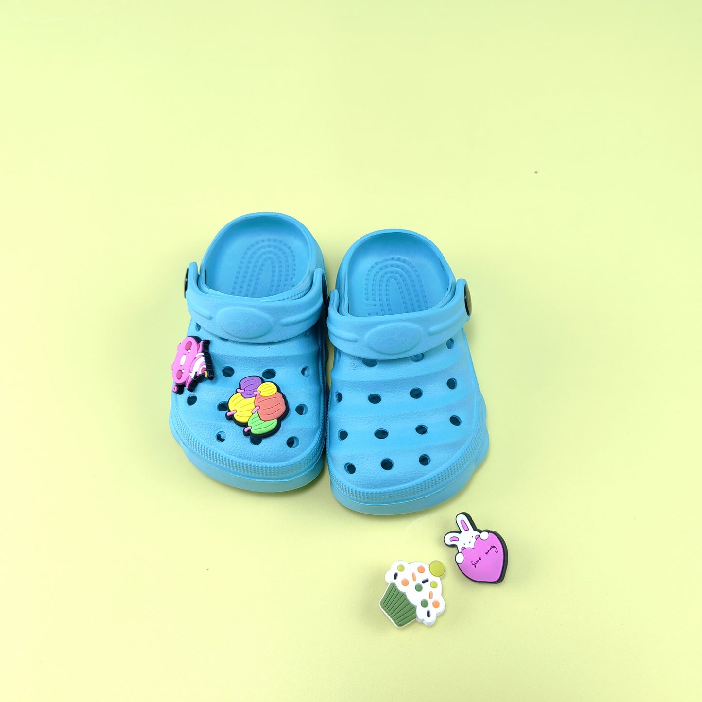 Children's Croc-style EVA slides: lightweight, durable, all-season sandals for ages 14 and under.