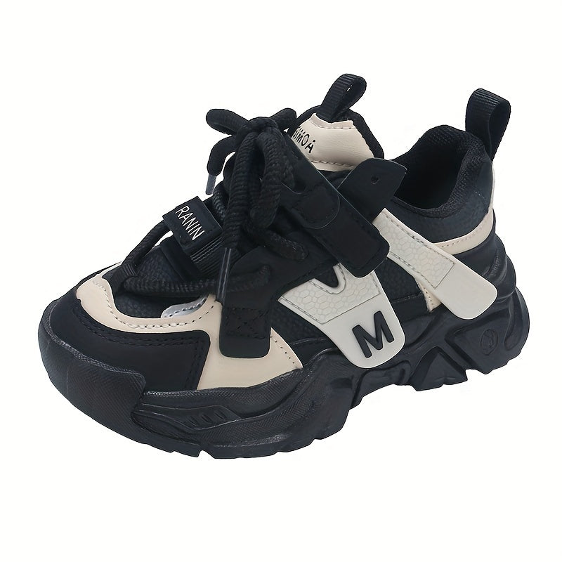 Introducing fashionable and breathable sports mesh shoes for girls, boys, and dads.