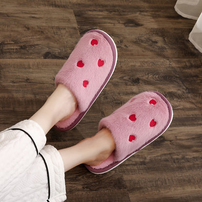 Women's Heart Pattern Plush Slippers - Cozy indoor footwear with non-slip sole, hand washable.