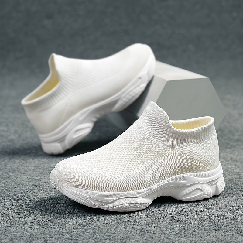 Stylish, breathable mesh sports shoes for all genders and ages.