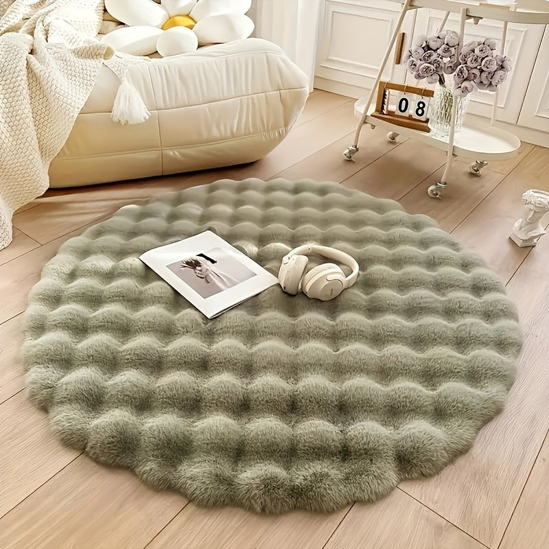 Elegant Plush Faux Rabbit Fur Circular Rug - Supremely Soft, Plush, and Warm, Easy-Care Polyester Blend, Anti-Skid Base, Ideal for Enhancing Living Room or Bedroom Décor - Contemporary Minimalist Design