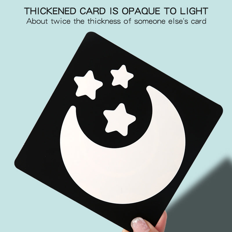 High contrast black and white red cards for visual stimulation and brain development for children up to 6 months. Contains 40 pages of 20 cards.