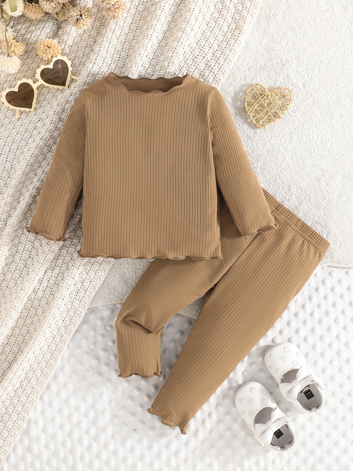 Girls' 3-piece long sleeve outfit set with heart pattern, solid brown & black colors. Made of polyester blend and machine washable. Cozy knit fabric suitable for all seasons, perfect for