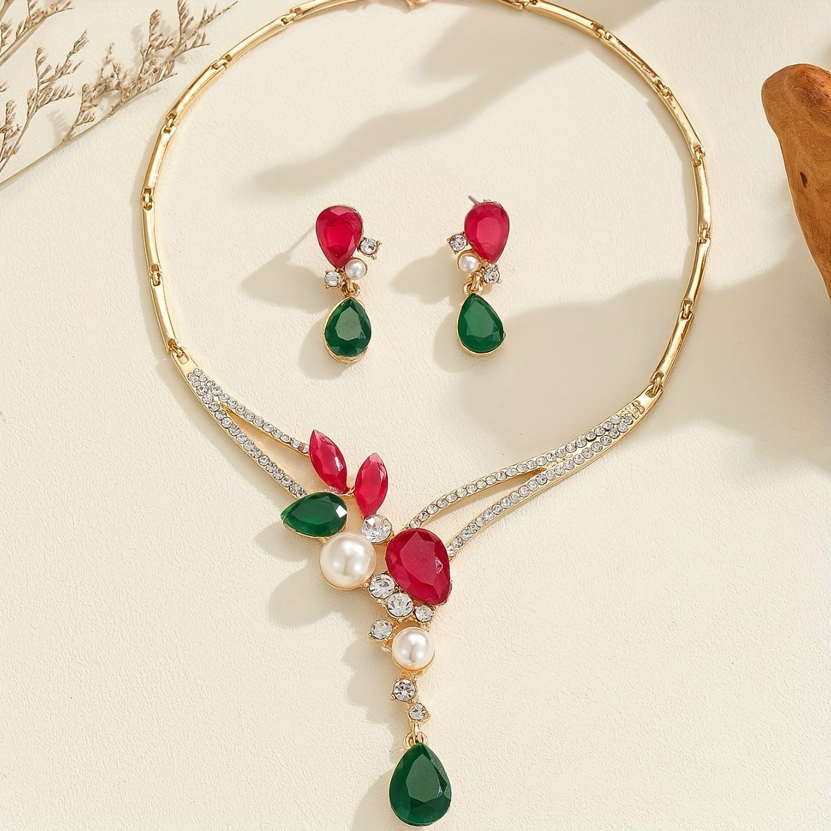 Elegant Vintage Jewelry Set with Geometric Red and Green Pendant, Perfect for Weddings and Special Events - Includes Zinc Alloy Necklace and Stainless Steel Ear Needles adorned with Rhinestone Accents