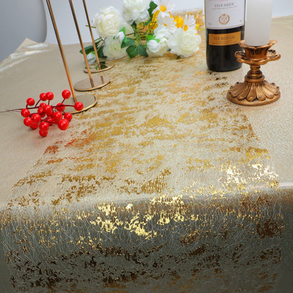 Reusable metallic polyester mesh table runner, 27.94 x 304.8 cm, ideal for weddings and other celebrations.