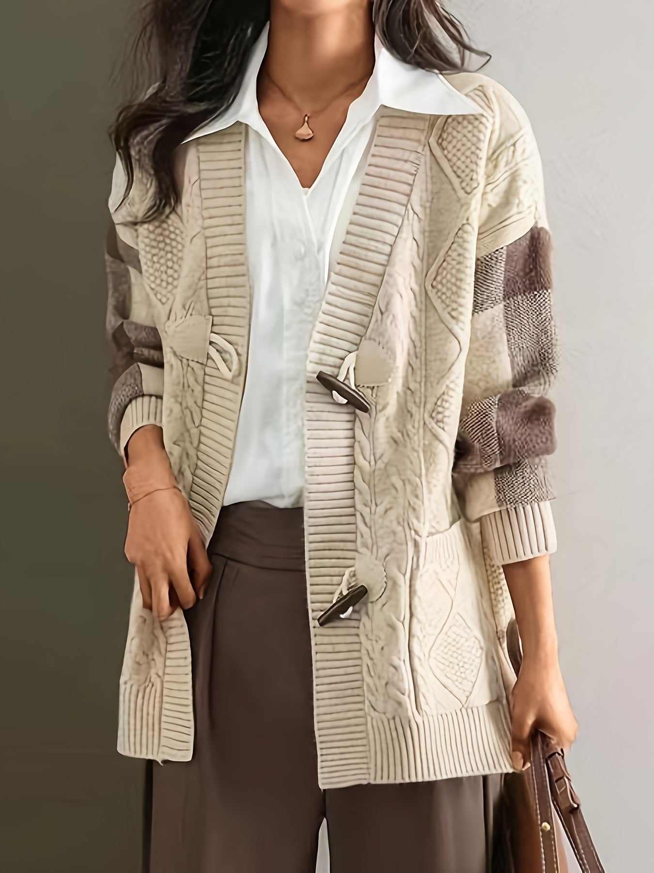 Chic striped knit cardigan for women, plus size with open front, long sleeves, and pockets. Perfect for autumn and winter.