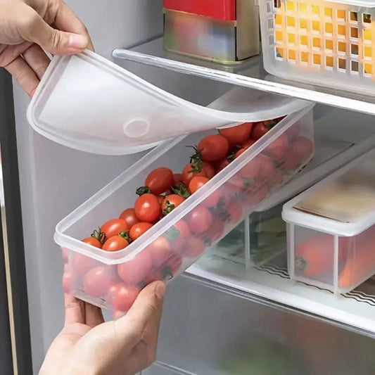 Three polypropylene (PP) food storage containers, perfect for organizing vegetables, pasta, and eggs in the refrigerator. These reusable boxes are essential for safe food storage in the kitchen.