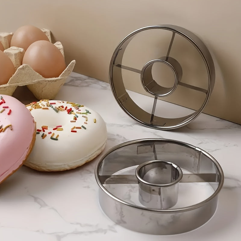 Set of Stainless Steel Donut Cutters - Ideal for Making Chocolate Cakes, Mousse, and Cookies | Sturdy Baking Utensil with Consistent Cutting Design for Mouthwatering Pastries