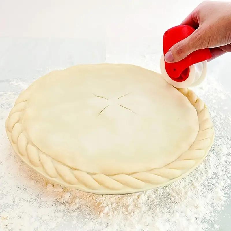 Convenient pastry wheel for precise edges; ideal for baking enthusiasts.