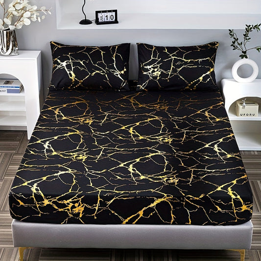 Luxurious 3-piece Bedding Set with Golden Foil Textured Design - Comes with Fitted Sheet & Pillowcases, Made from Breathable Polyester for Year-round Comfort in Bedroom or Guest Room.