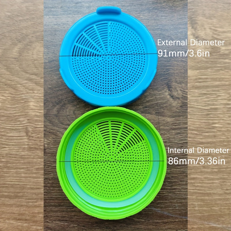 Two plastic sprouting lids designed for 86mm wide mouth mason jars. Includes 2 strainer lids for canning jars. Ideal for growing broccoli seeds, bean sprouts, alfalfa, and salad sprouts.