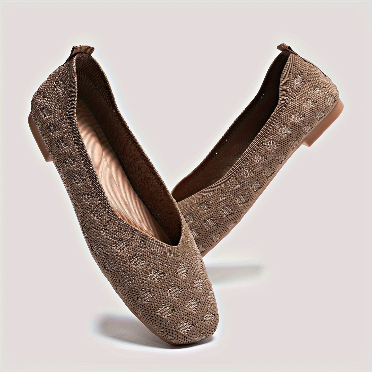 Women's plaid mesh flats, slip-on ballets with breathable sole.