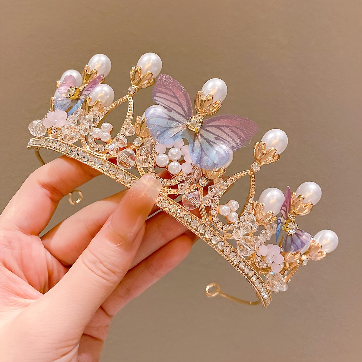 Exquisite Rhinestone Princess Crown Tiara adorned with Faux Pearls - Perfect for Birthday Parties, Weddings, and Special Occasions. Ideal for Women as Bridal Hair Jewelry Accessory.