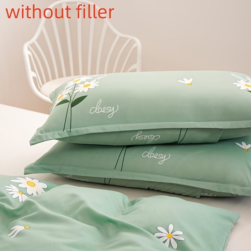 Set of 3 Pieces: Duvet Cover and 2 Pillowcases (Core not included), Featuring a Pastoral Daisy Print Design for a Soft and Comfortable Bedding Set. Perfect for Bedroom or Guest Room Use.