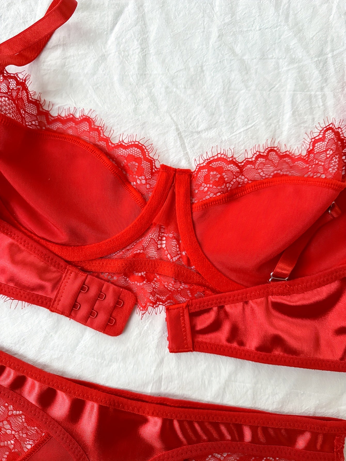 Valentine's Day Set: Women's Eyelash Lace Satin Longline Underwire Bra and Thong