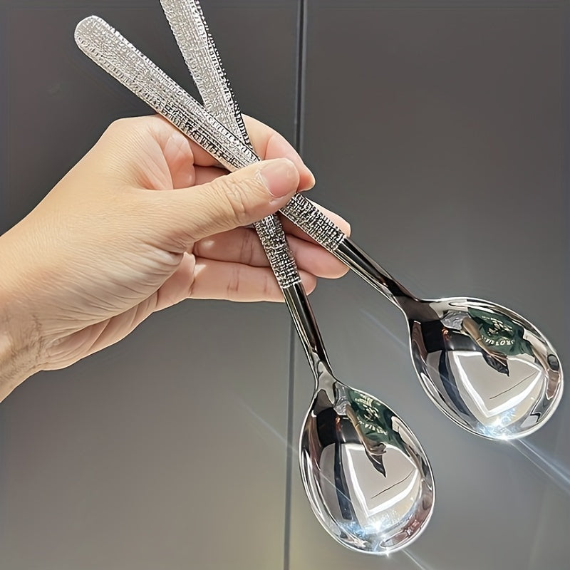 Durable stainless steel spoon with hammered round head design - ideal for kitchen and restaurant use. Easy to clean with a mirror polished finish. Suitable for soups, rice, and desserts.