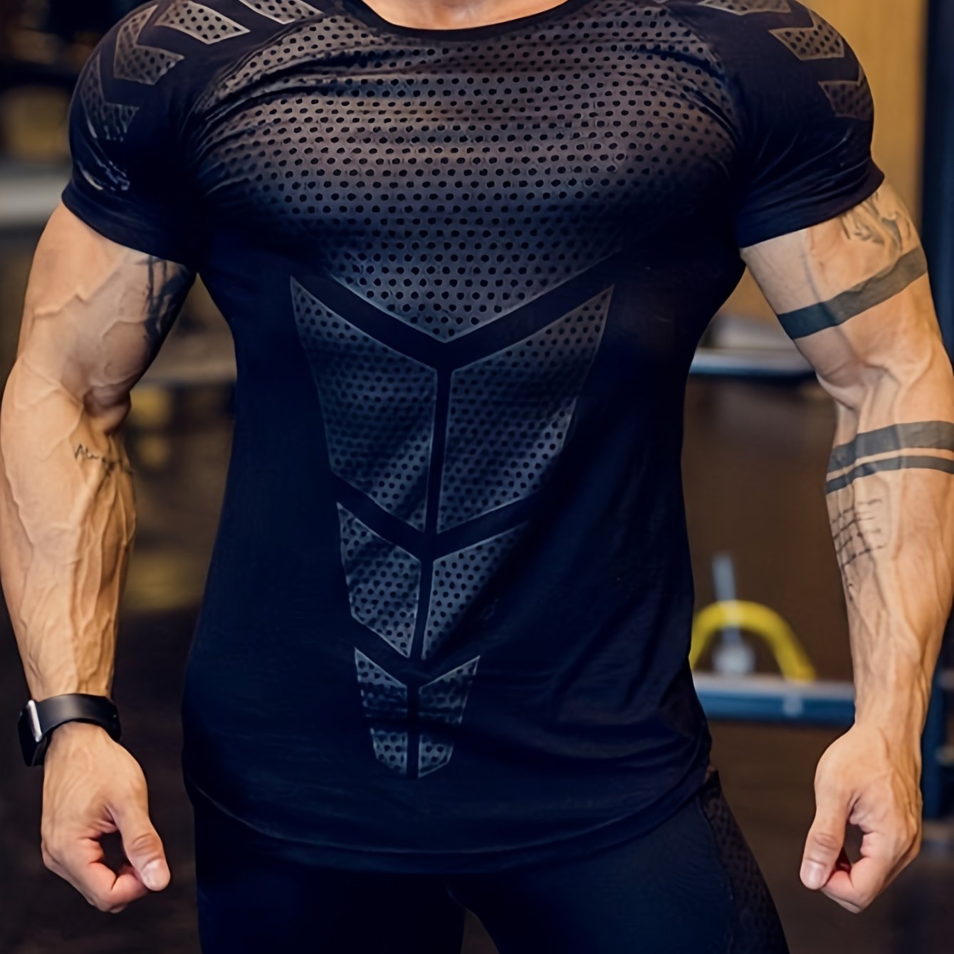 Men's Short Sleeve Round Neck Compression T-shirt for Body Building and Training, Stretch, Quick-drying, Breathable