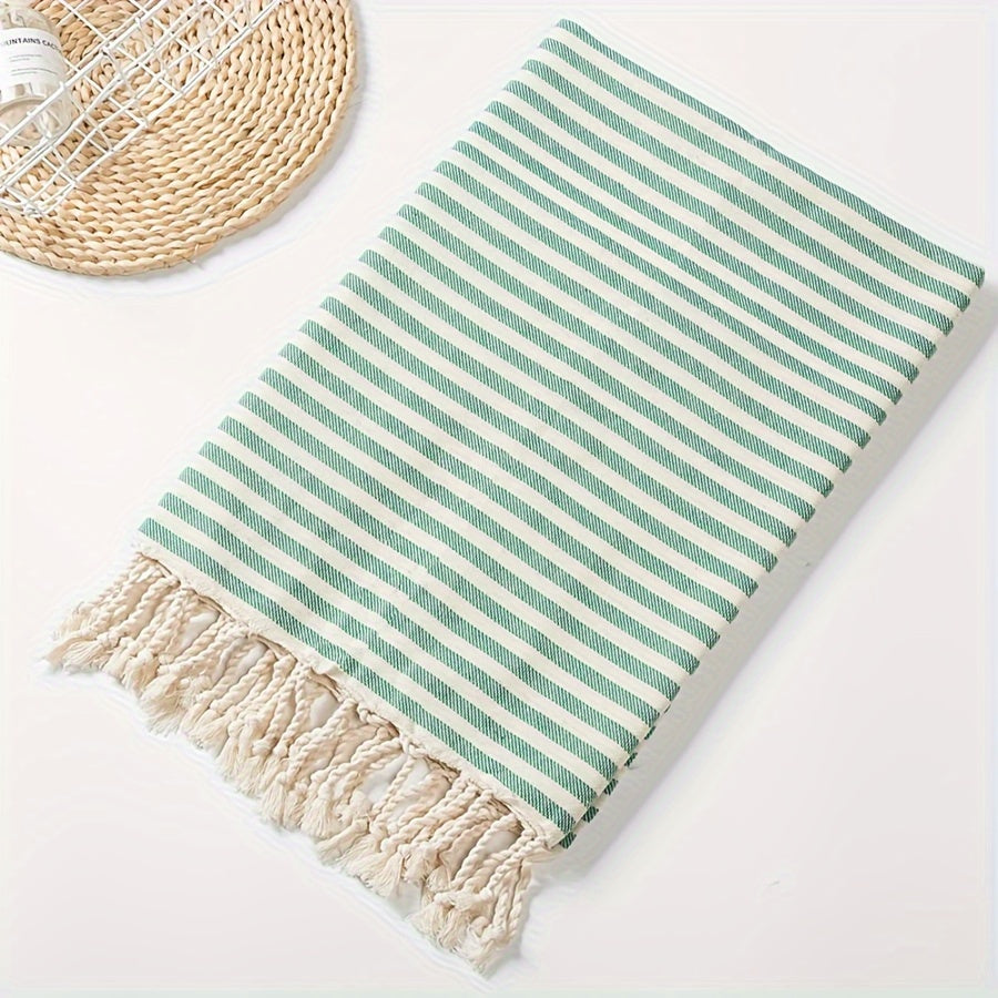 Large Turkish beach towel with stripes, lightweight, quick-dry, suitable for pool, swimming, travel, camping. Boho style with high color fastness.