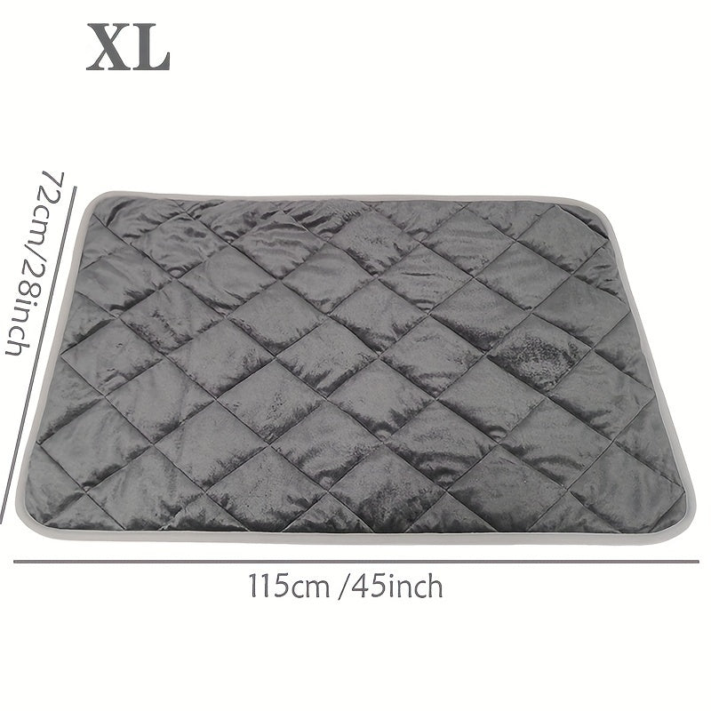 Self-warming pet mat for dogs and cats, with diamond pattern and anti-slip features, suitable for small to large breeds. Ideal for indoor/outdoor use in autumn and winter, washable.