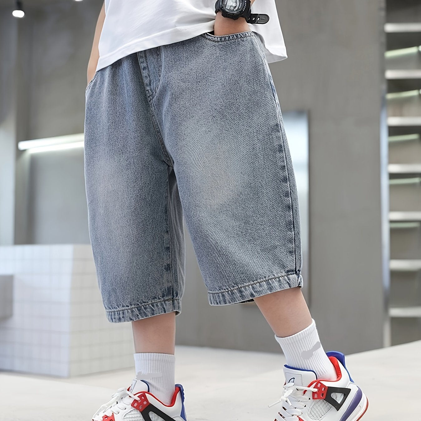 Boy's wide leg cropped jeans with cartoon graphics, loose and comfy for all seasons.