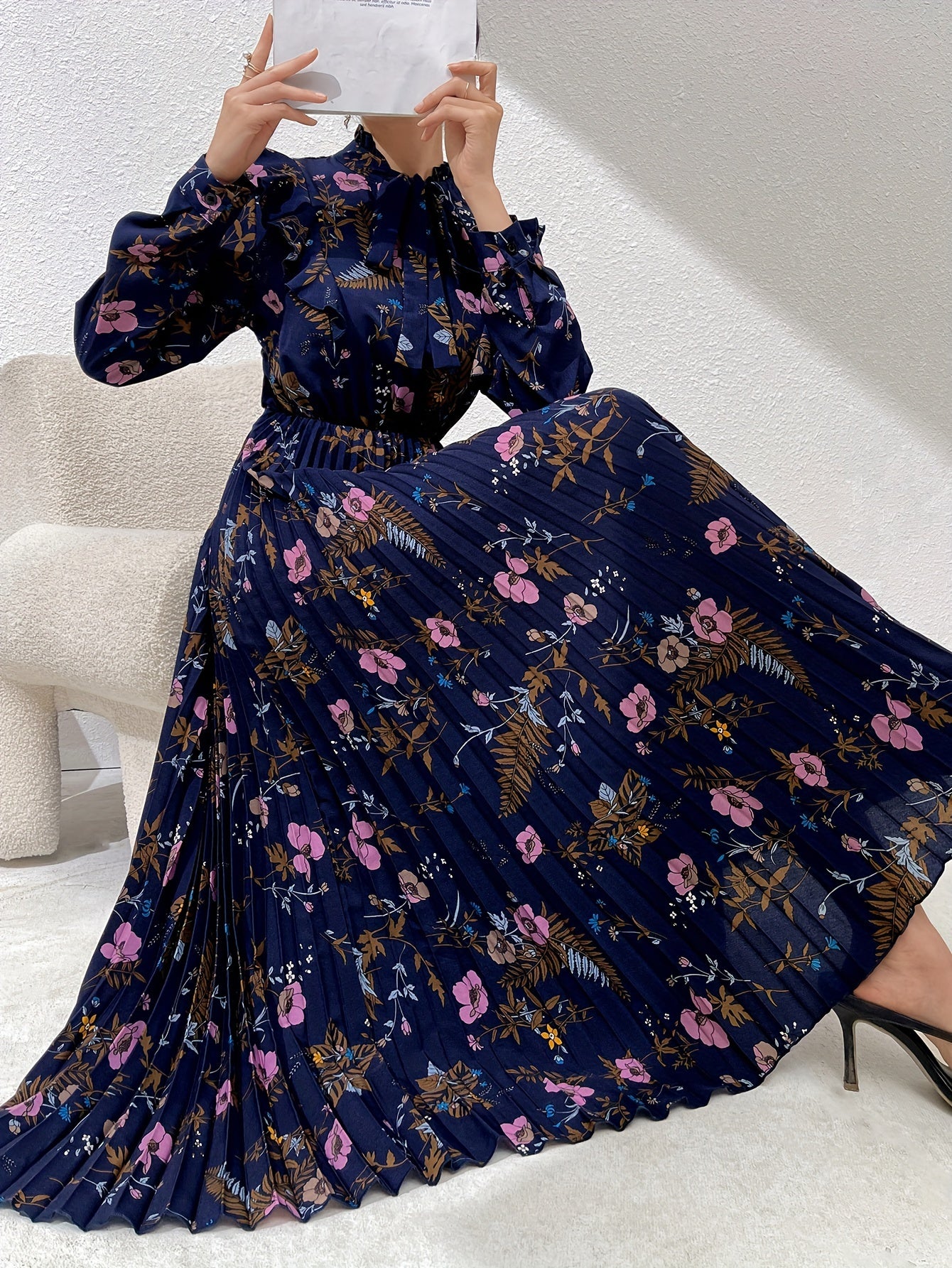 Floral print kaftan dress with tie neck and ruffle trim, elegant long sleeve pleated A-line maxi dress for women's clothing.