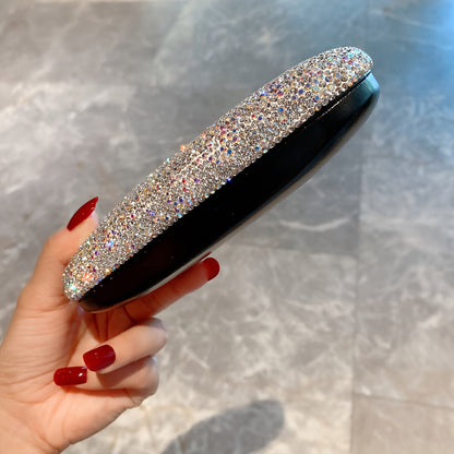 Chic and stylish diamond eyeglass case for a touch of luxury and fashion, specially designed for trendy Korean students to relieve stress and store their simple and myopia eyeglasses in a retro-inspired mirror case.