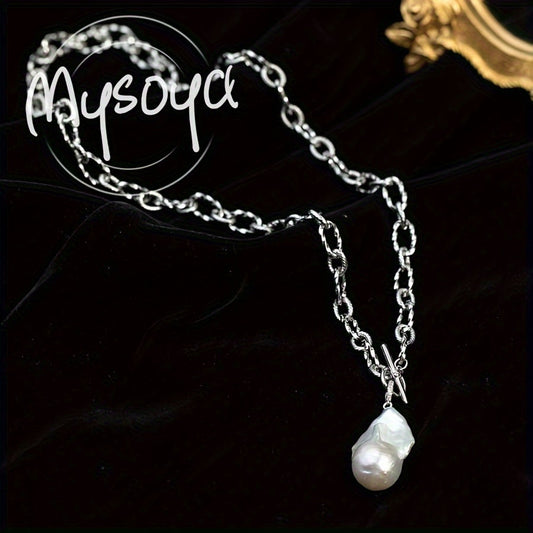 Handmade with care, this stunning Baroque Pearl Pendant Necklace features 100% natural freshwater pearls measuring 14-18mm. Presented in a beautiful gift box, this unisex jewelry piece is perfect for him or her and is suitable for any occasion, whether