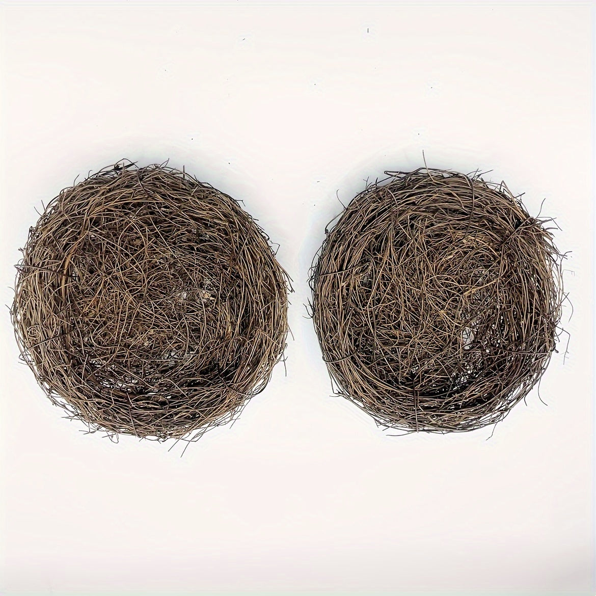 2pcs handmade natural rattan bird nests for garden or party decor, suitable for bird species. Eggs not included.