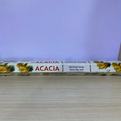 A box of 20 high-quality incense sticks ideal for attracting wealth, purifying the home, yoga, meditation, decoration, house cleaning, and clearing negative energy in homes or offices.