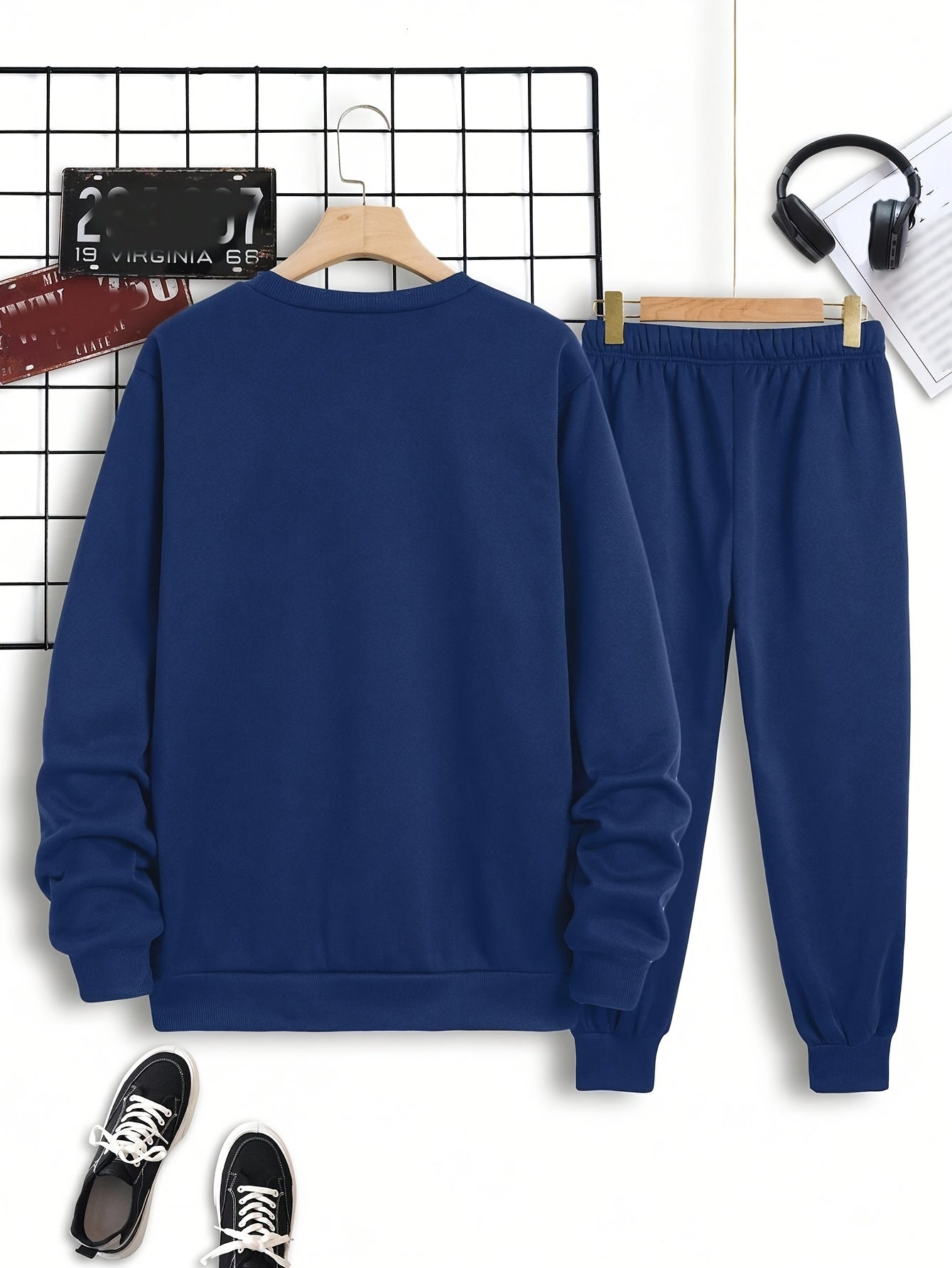 Men's polyester tracksuit set with crew neck sweatshirt and joggers, color block print, slight stretch fabric, regular fit, for fall sportswear.