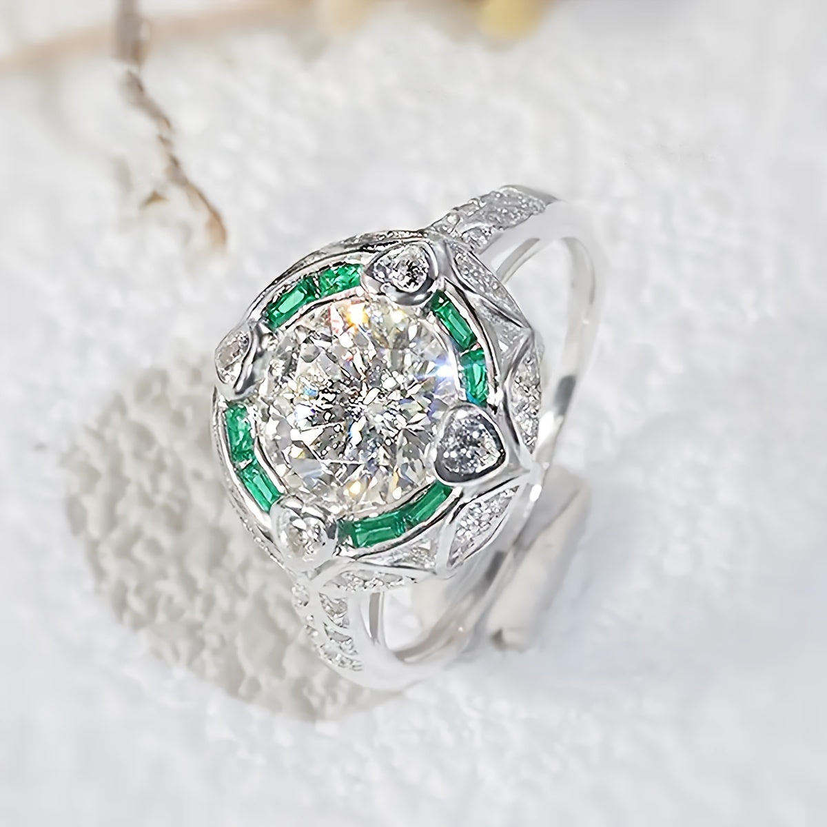 Stunning 2Ct Moissanite Engagement Ring in Elegant Bohemian & Court Style for Women, Crafted in 5.6G of S925 Silver. Features a Round Cut with Beautiful Green Accents, Includes Gift Box - Ideal for Weddings and Valentine's Day.