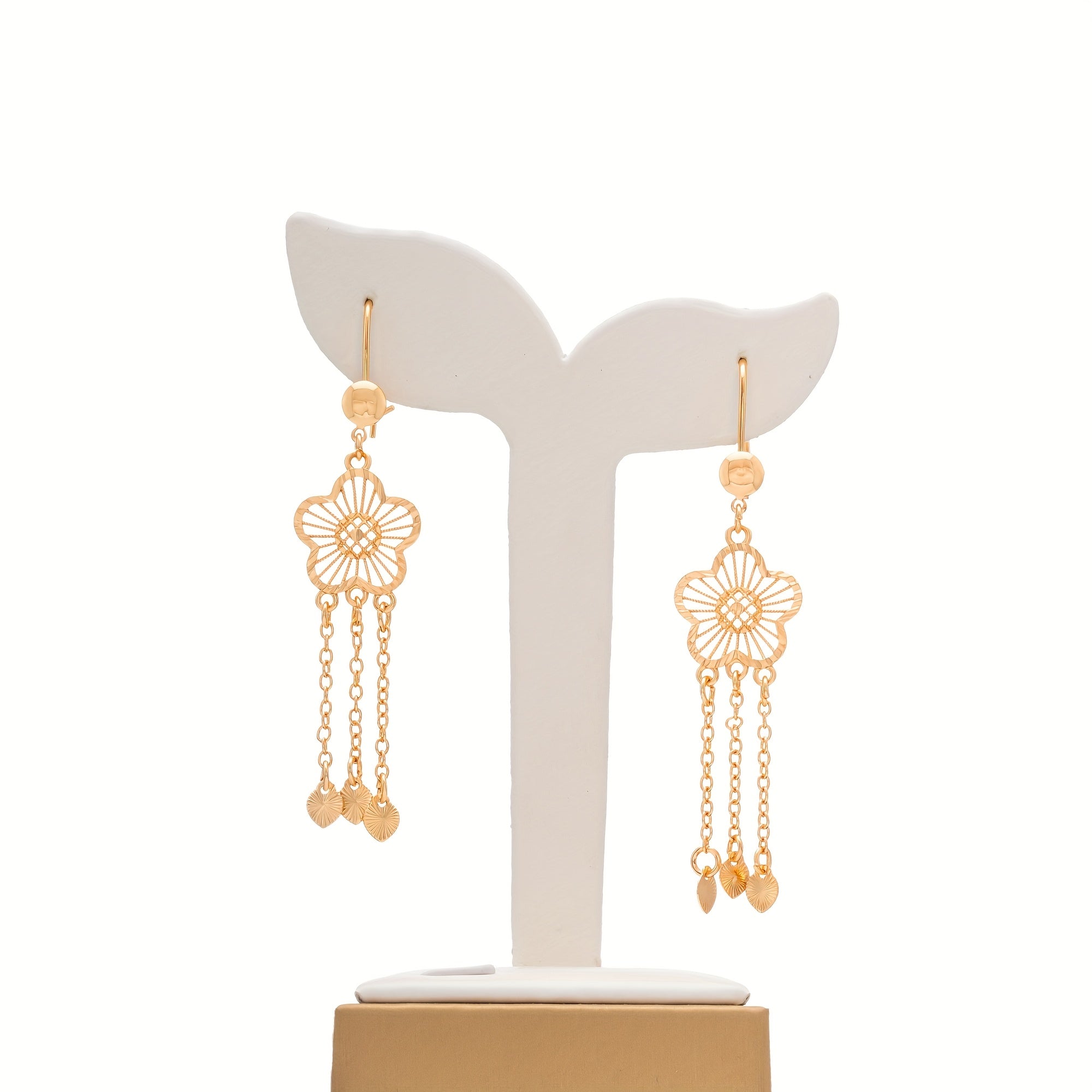 Exquisite 3-Piece Jewelry Set in Arabian Style, Featuring a Champagne Golden Flower Pendant Necklace and Earrings, Crafted from High-Quality Brass, Perfect for Ramadan Celebrations, Weddings, Parties, and Every Season