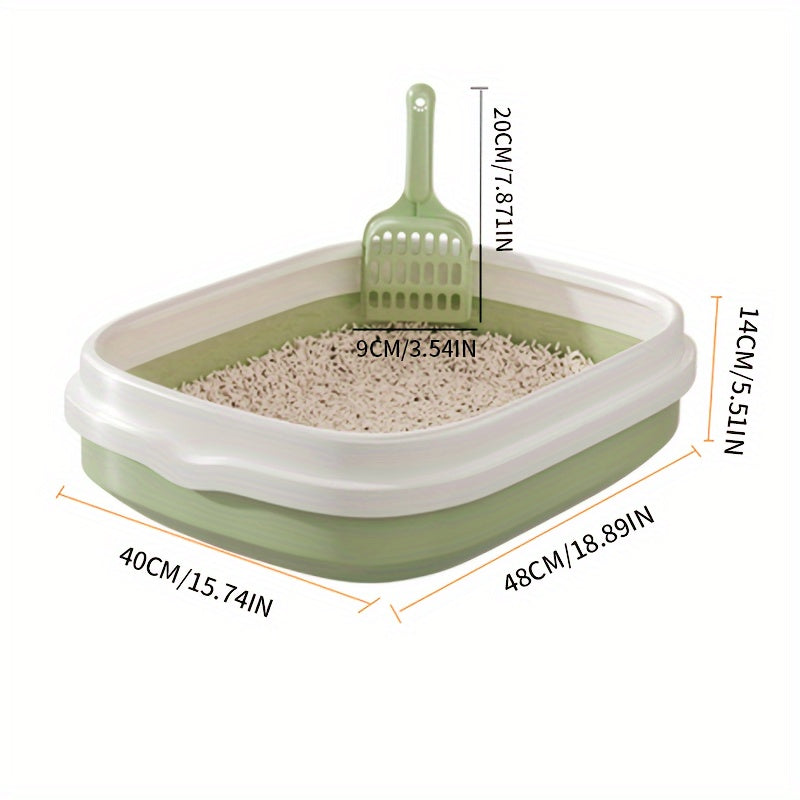 Anti-splash cat litter box with scoop, enclosed design, easy to clean, and made of durable PP material.