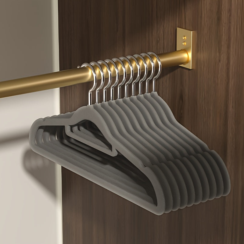 High-quality, non-marking flocked organizer hanger designed for home use with anti-slip features.