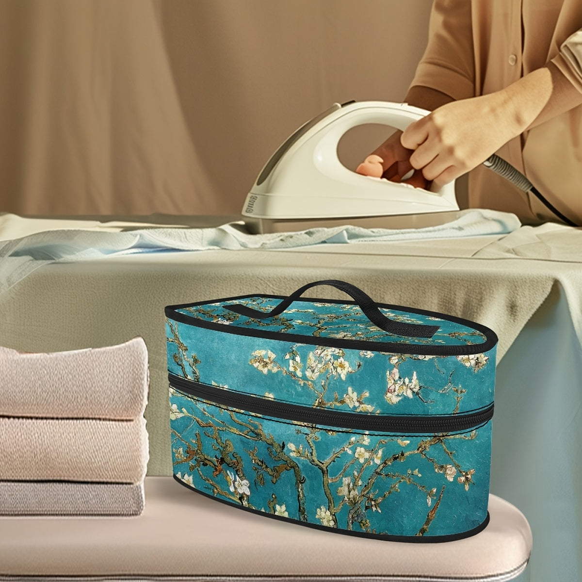 Portable iron storage bag inspired by Van Gogh, designed to protect your iron from dust. This non-electric carrying case features dual zippers and a convenient handle, making it the perfect organizer for your ironing accessories.