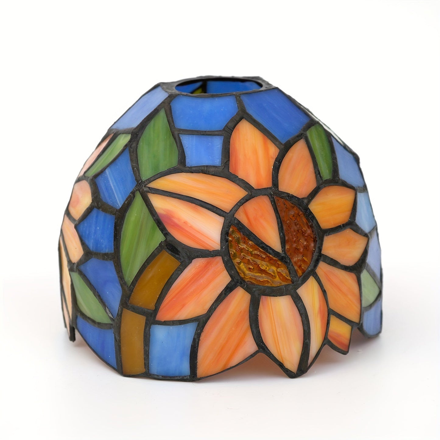 This 6-Inch Leaf Pattern Handcrafted Stained Glass Lamp Shade is an artisan crafted decorative piece perfect for pendant and wall lighting fixtures. Suitable for ages 14 and up, this lampshade does not include any battery or wireless features.